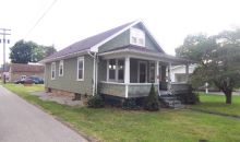 304 32nd St Vienna, WV 26105