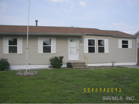3024 Sunbury Ave, Granite City, IL 62040