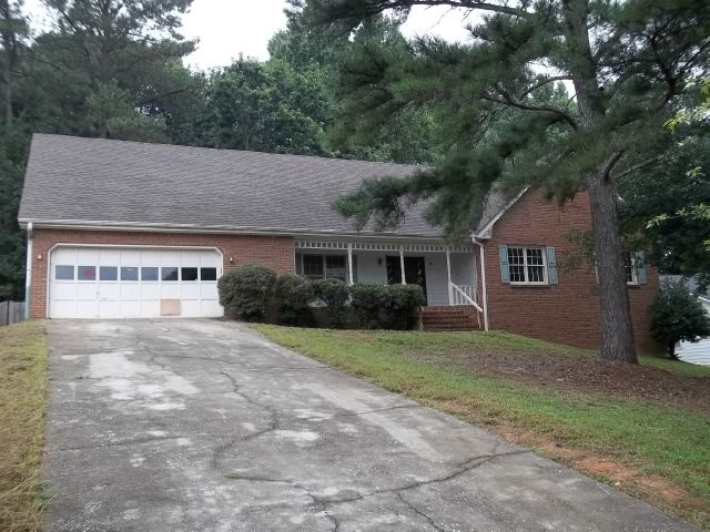 4541 Shiloh Hills Dr, Snellville, GA 30039