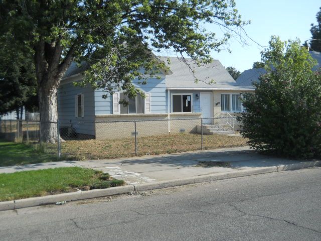 314 E 1st Street, Emmett, ID 83617