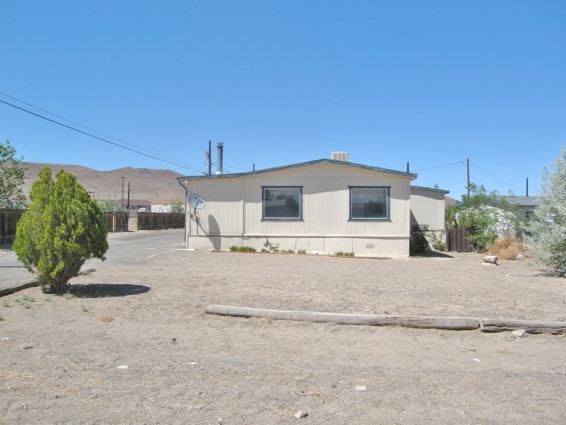 1335 Lahontan Road, Silver Springs, NV 89429