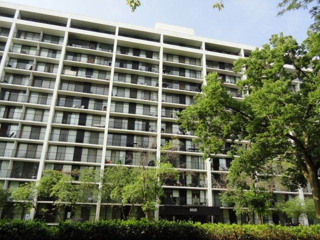 2015 S Finley Rd Apt 907, Lombard, IL 60148