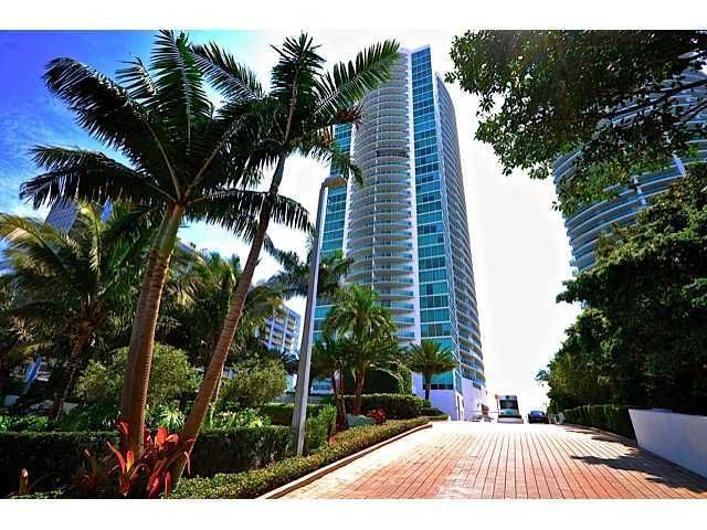 2101 BRICKELL AV # 1506, Miami, FL 33129