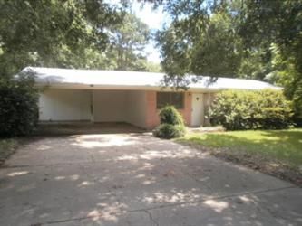 404 Curve Dr, Monroe, LA 71203