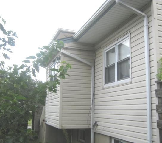 72 Linda Dr, Massapequa Park, NY 11762