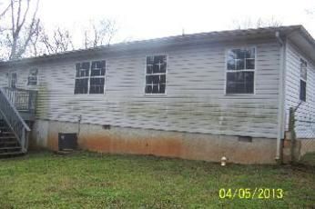 1222 Jones St, Athens, TN 37303