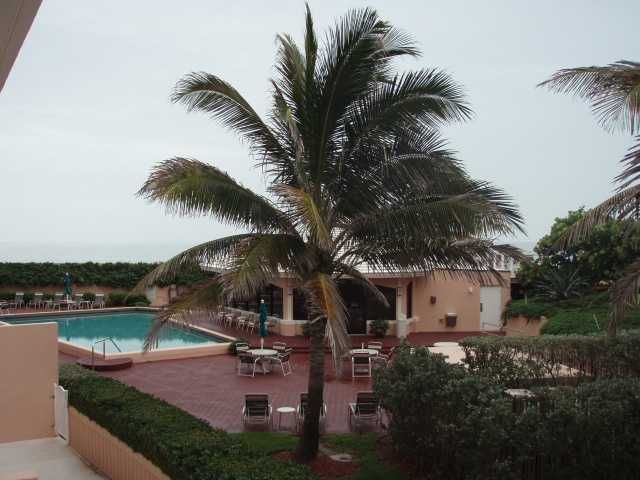 3590 S Ocean Blvd Apt 207, Palm Beach, FL 33480