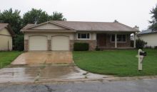 8616 E Lockmoor Cir Wichita, KS 67207