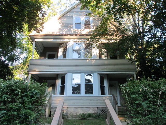 62-64 Elizabeth Street, Norwich, CT 06360