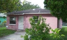 1104 6th Street E Bradenton, FL 34208