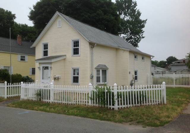 18 Harvard Ave, Warwick, RI 02889