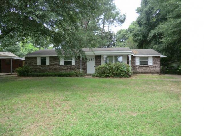 629 Mimosa Rd, Prattville, AL 36067