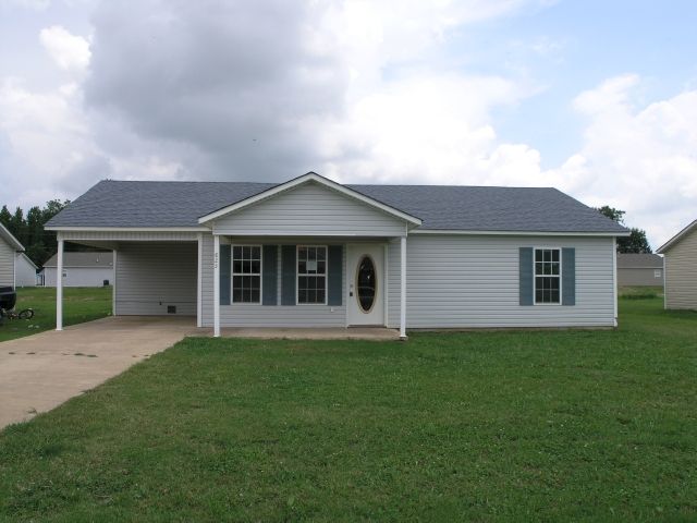 825 N 10th Ave, Paragould, AR 72450
