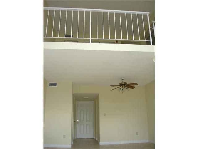 8650 SW 109 AV # 3-206, Miami, FL 33173