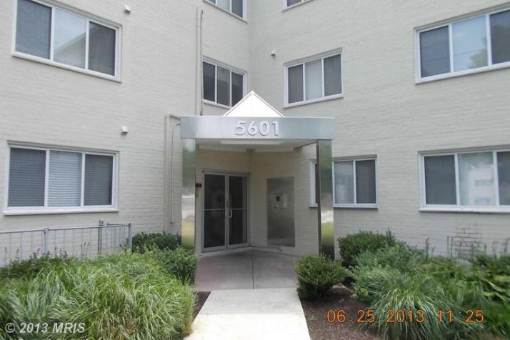 5601 Parker House Ter Apt 409, Hyattsville, MD 20782