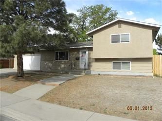 2905 Hollywood Drive, Pueblo, CO 81005