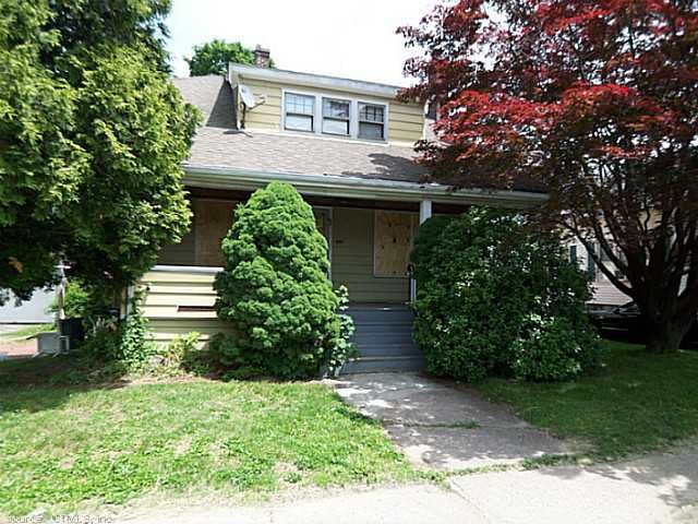 82 Tulip St, Bristol, CT 06010