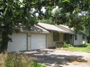 22088 Sawmill Rd, Siloam Springs, AR 72761