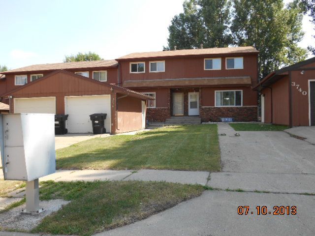 3738 Renee Dr, Bismarck, ND 58503