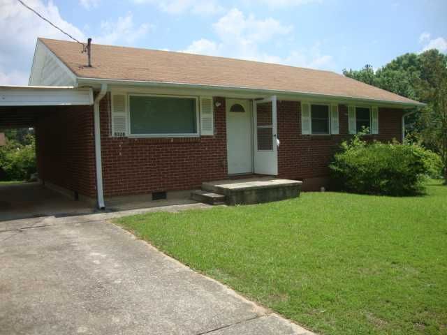 8328 Dunellen Ln, Jonesboro, GA 30238