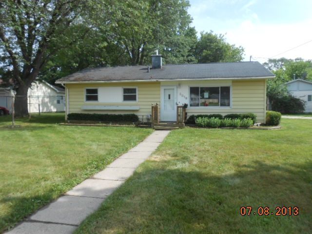 5019 Kessler Drive, Lansing, MI 48910