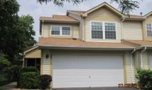 20 Sarahs Grove Ln Schaumburg, IL 60193