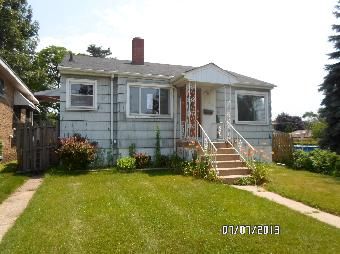 7133 Alexander Ave, Hammond, IN 46323