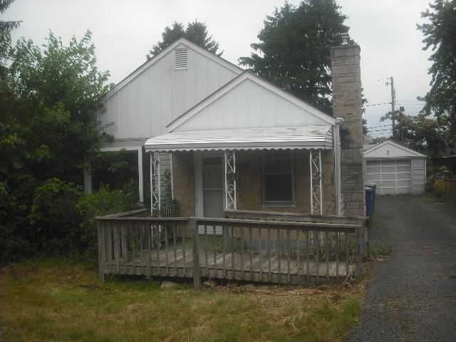 98 Rumsey Rd, Columbus, OH 43207