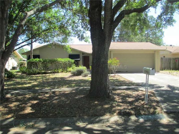15905 Country Pl, Tampa, FL 33624