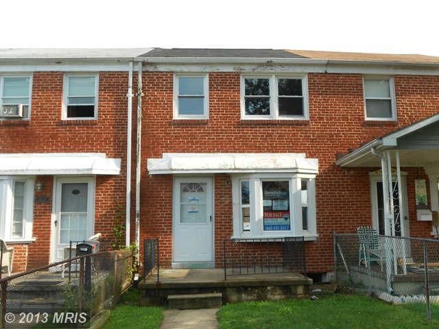 834 N Marlyn Ave, Essex, MD 21221