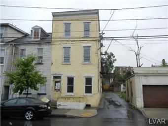 738 W Gordon St, Allentown, PA 18102