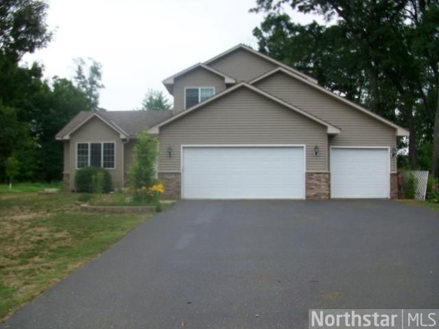 23597 Flora Ct Nw, Saint Francis, MN 55070