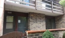 1508 Kenneth Cir Elgin, IL 60120