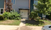 39 Pioneer Park Pl Elgin, IL 60123