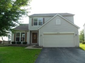 1711 Whispering Oaks Dr, Plainfield, IL 60586