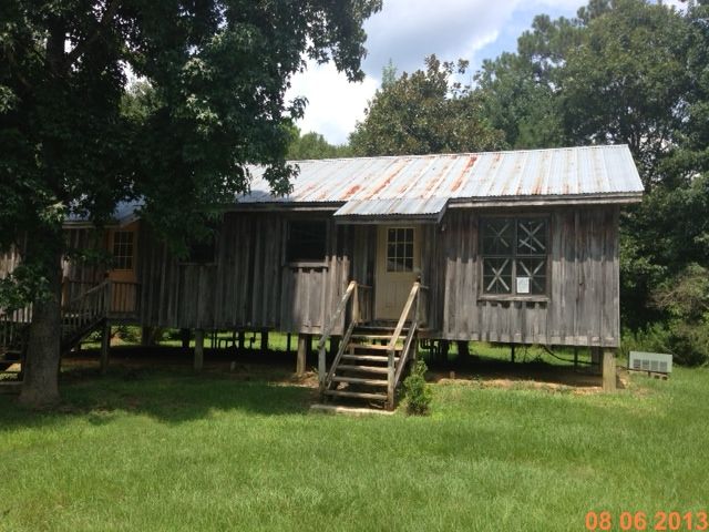 63 Black Creek Rd, Hattiesburg, MS 39401