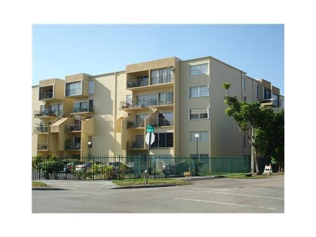 4525 W 20 AV # 123, Hialeah, FL 33012
