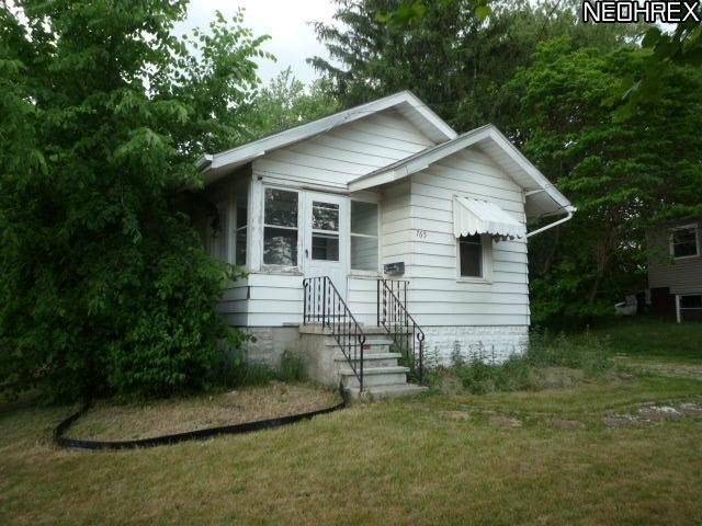 765 Annapolis Ave, Akron, OH 44310