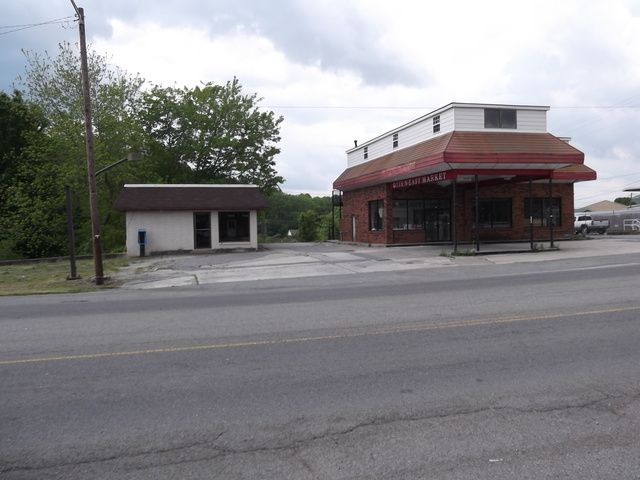 107 Main St N, Carthage, TN 37030