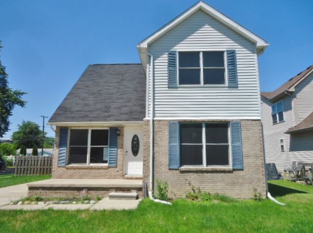 14560 Marvin St, Taylor, MI 48180
