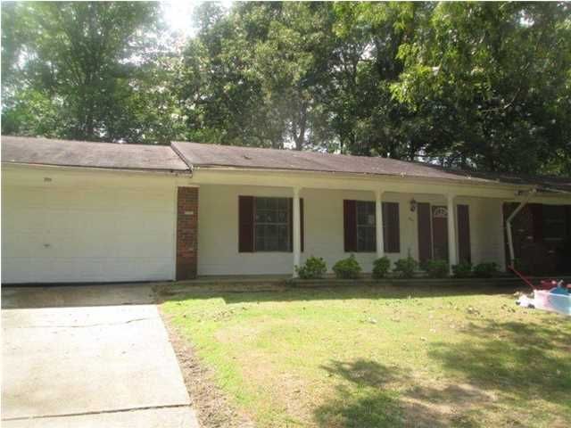 1004 Tanglewood Dr, Clinton, MS 39056