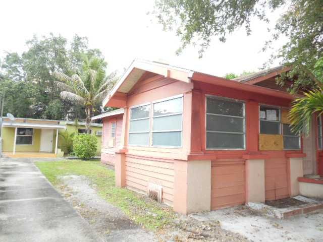 227 SW 14 AV, Miami, FL 33135