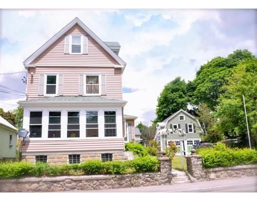 60 Taunton Ave, Hyde Park, MA 02136