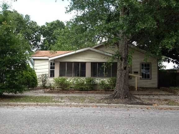 2004 20th Ave, Gulfport, MS 39501