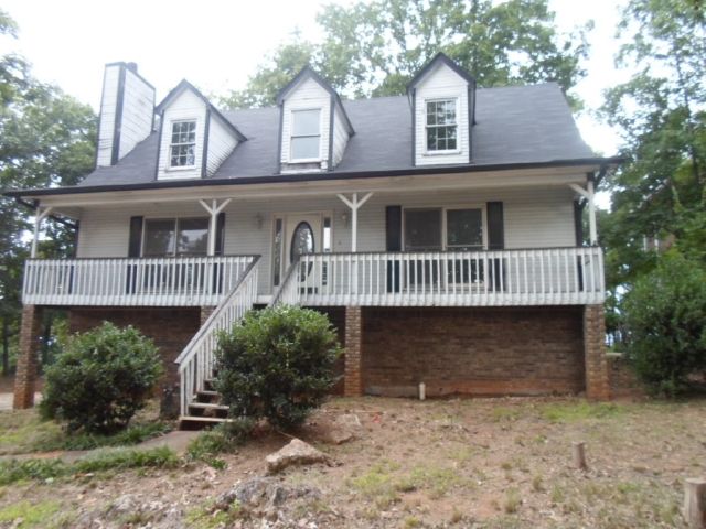 1615 Keeneland Dr, Helena, AL 35080