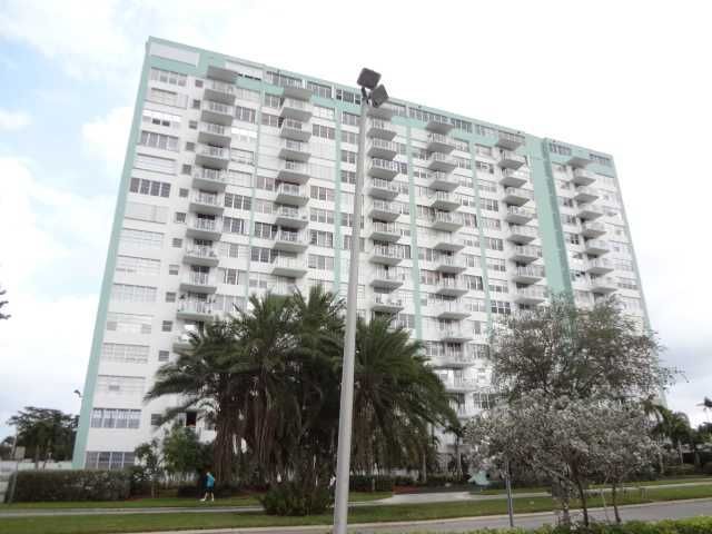 2150 Sans Souci Blvd B 1411, Miami, FL 33181