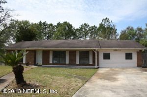 3752 Spring Lake Ln, Jacksonville, FL 32210