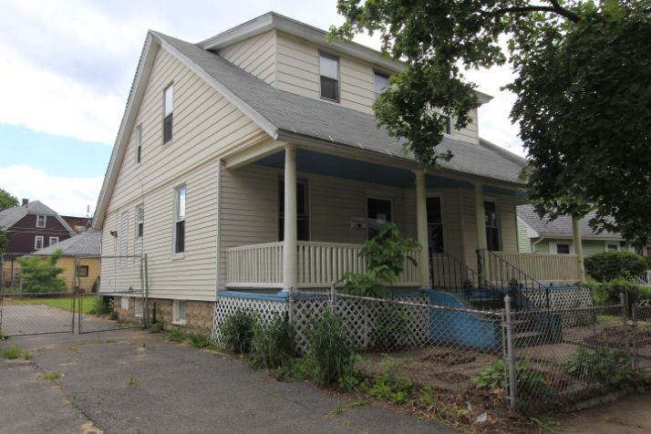 18 Claremont Street, Springfield, MA 01108