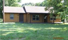 1827 Cunningham Rdg Clarksville, TN 37040