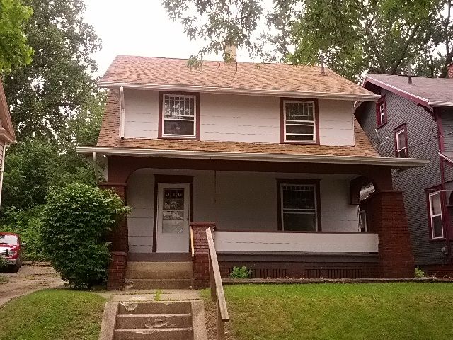 1530 Plain Ave NE, Canton, OH 44714